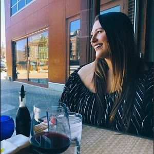 Meet your Posher, Becky